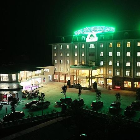 Manh Tuan Hotel Moc Chau - By Bay Luxury Екстер'єр фото